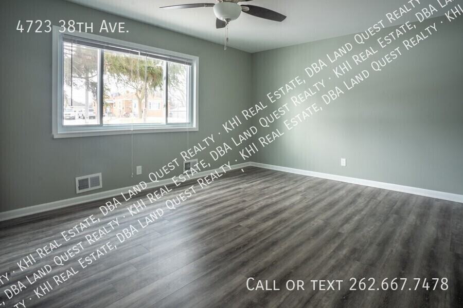 4723 38th Ave - Photo 5 of 6