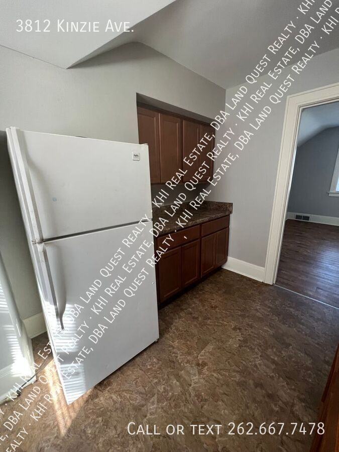 3812 Kinzie Ave - Photo 6 of 7