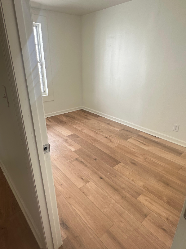 310 Gamma St S - Photo 6 of 17