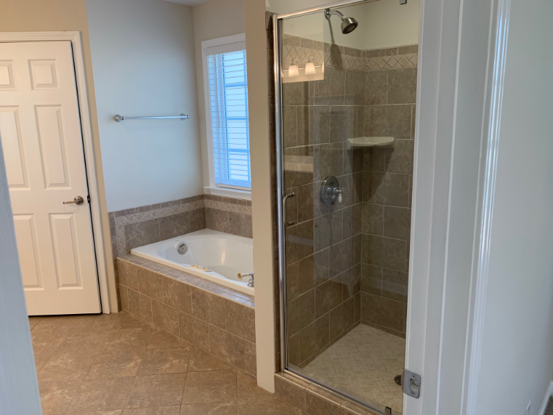 111 Chestnut Ln - Photo 5 of 6