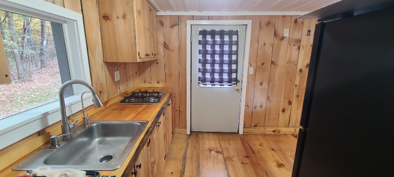 18 Weymouth Rd - Photo 2 of 12