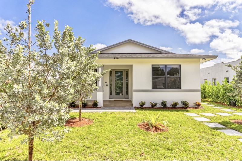 436 Monroe Dr - Photo 2 of 26