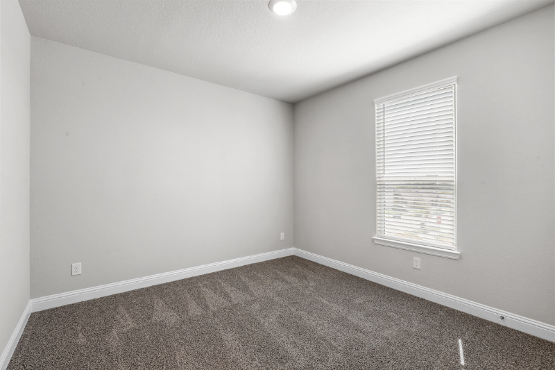 1400 Razordbill Rd #2A - Photo 2 of 7