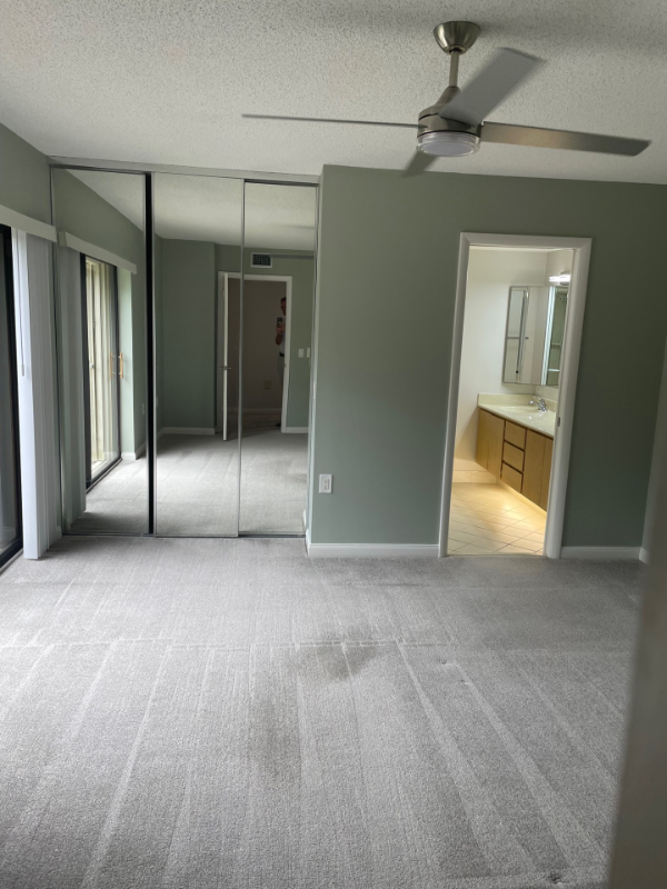 7507 75th Way - Photo 7 of 20