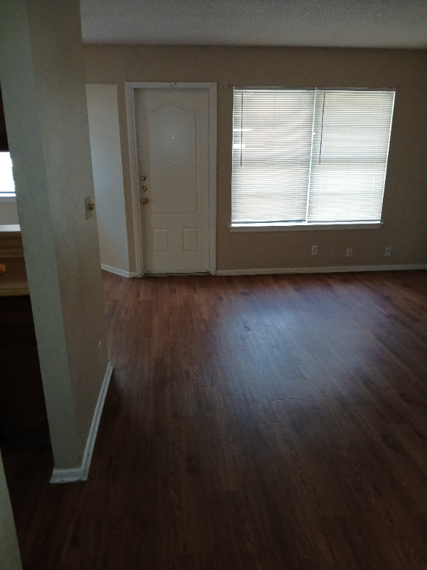 7904 Mallow - Photo 2 of 8