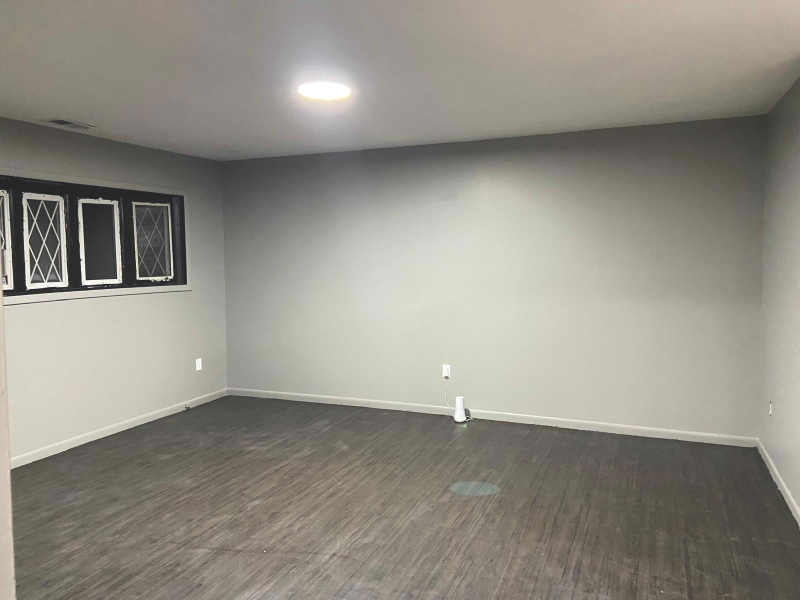 G3447 Barth St - Photo 3 of 7