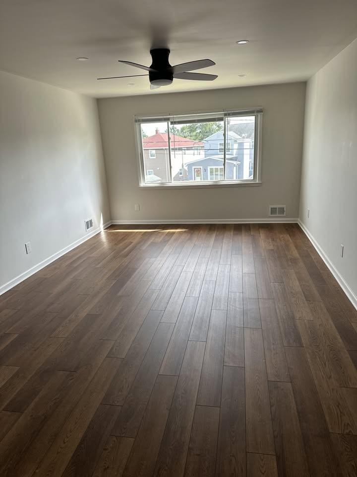 7 Craig Ct #2 - Photo 3 of 10