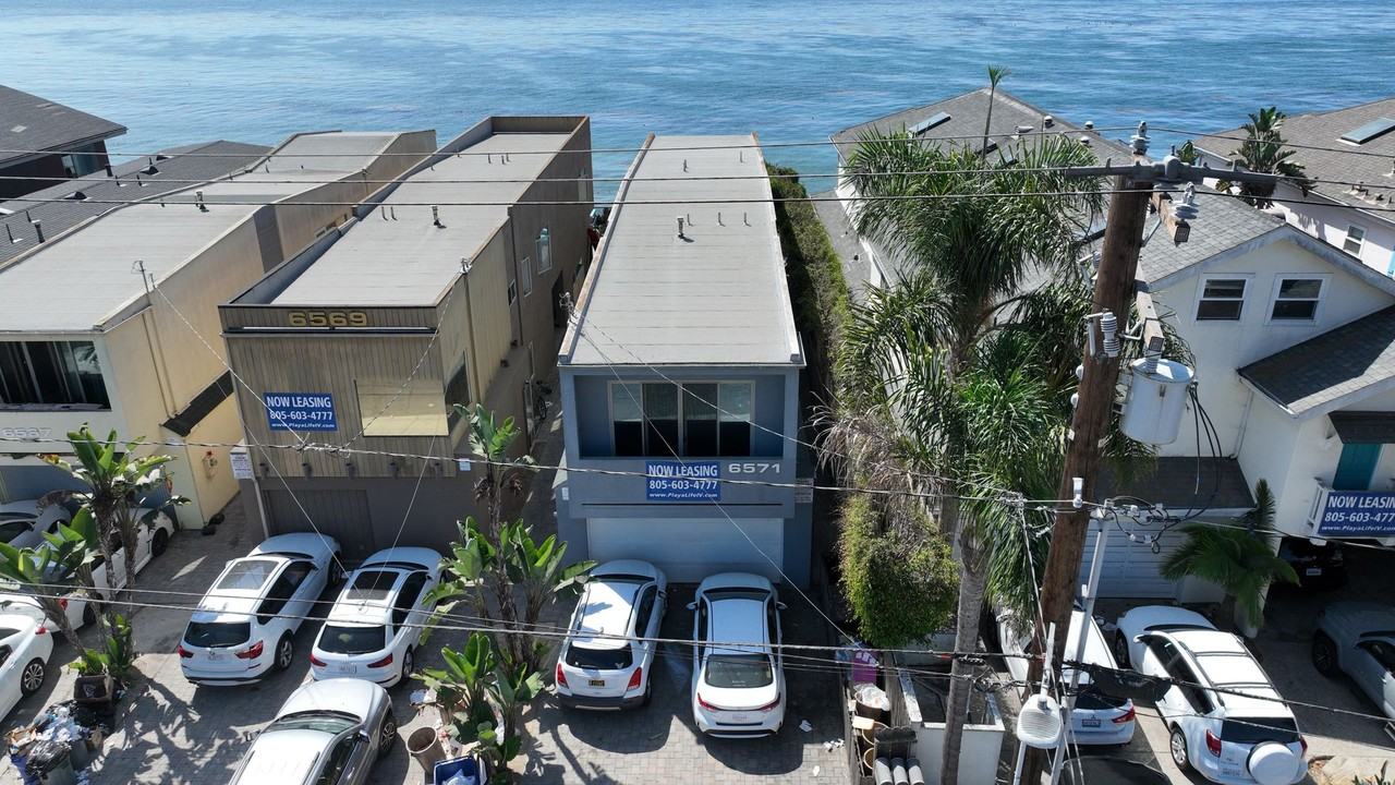 6571 Del Playa Dr - Photo 3 of 30