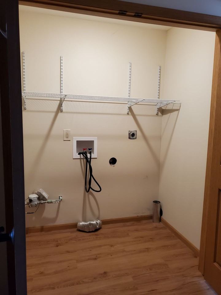 72 - 1501-1505 E 25th St - Photo 3 of 7