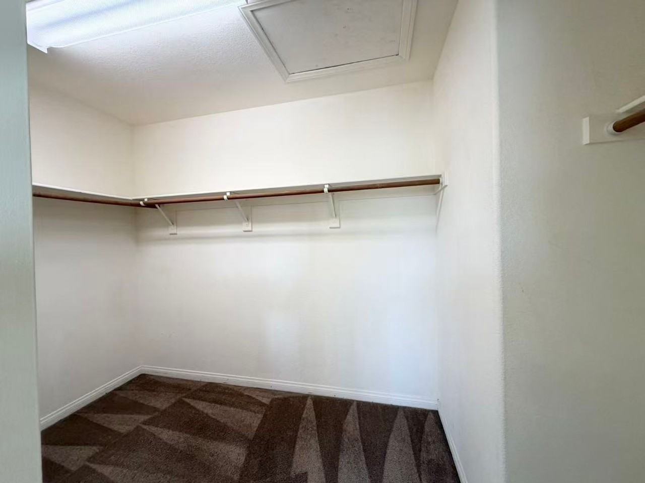 9767 Thistle Dew Ave - Photo 3 of 16