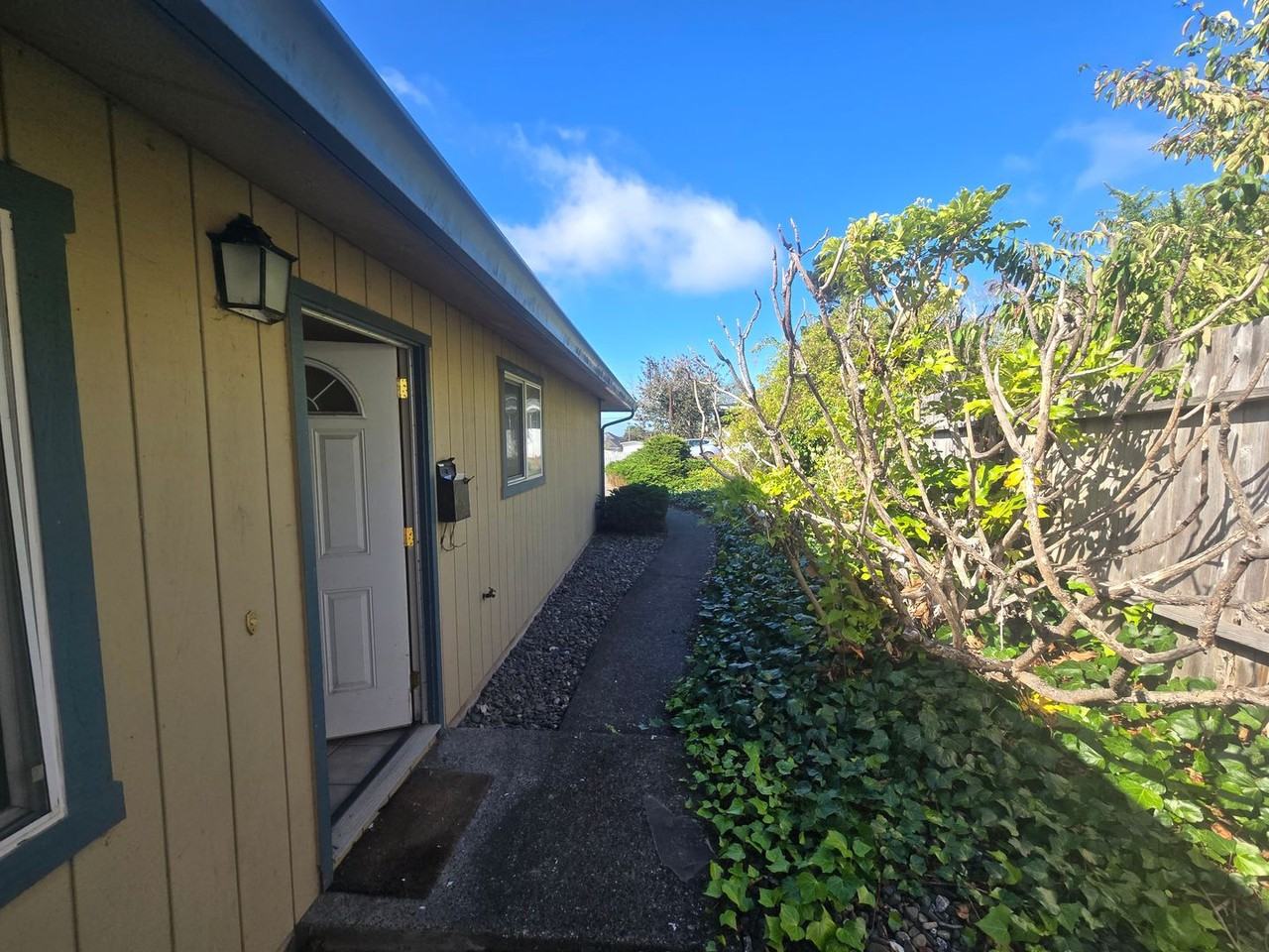 3539 Dakota St - Photo 3 of 16