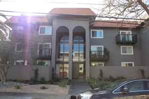 featured image of 227 Elm St