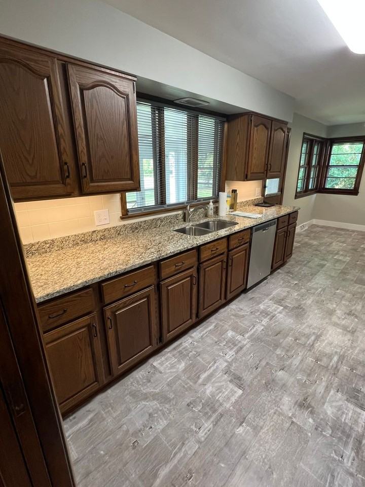6520 Diana Dr - Photo 5 of 28