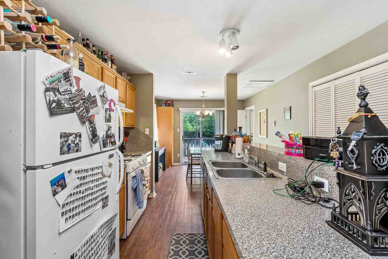 2413 Pintail Loop - Photo 2 of 15