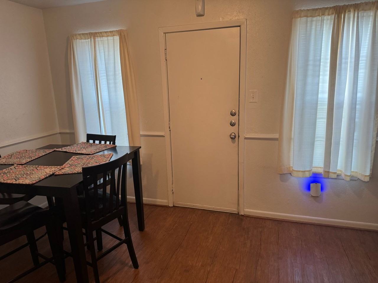 3403 Judythe Ct - Photo 4 of 12