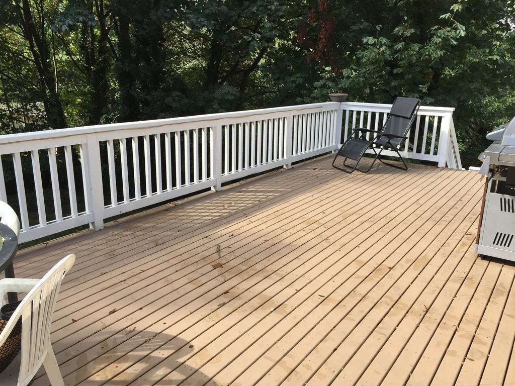 2733 Ne 94th St - Photo 6 of 7