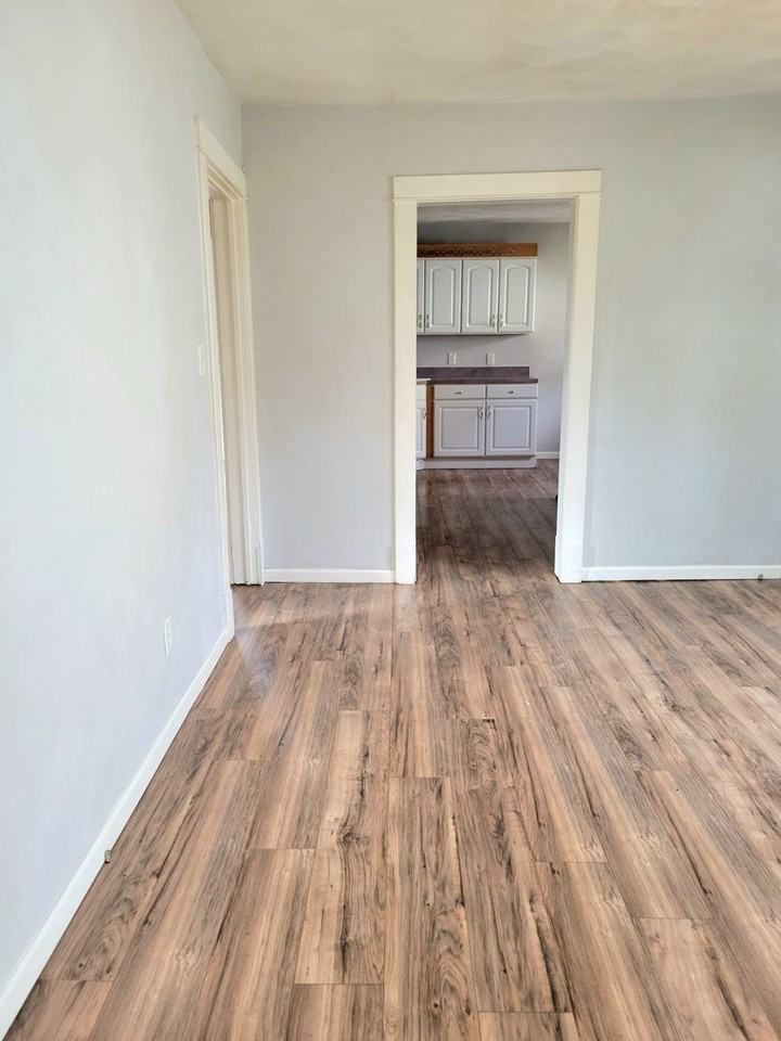 450 Hamilton Ave - Photo 5 of 17