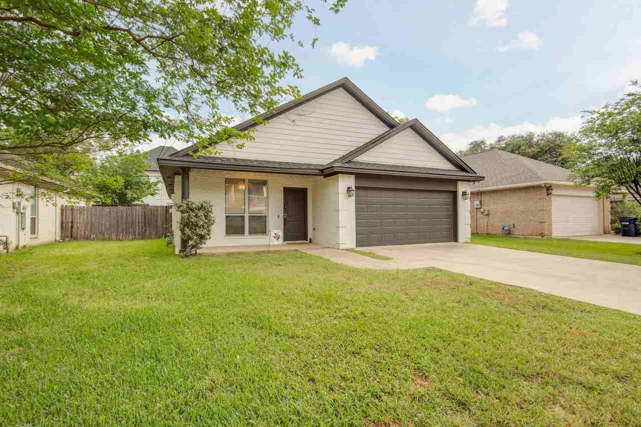 127A Richards St - Photo 2 of 18