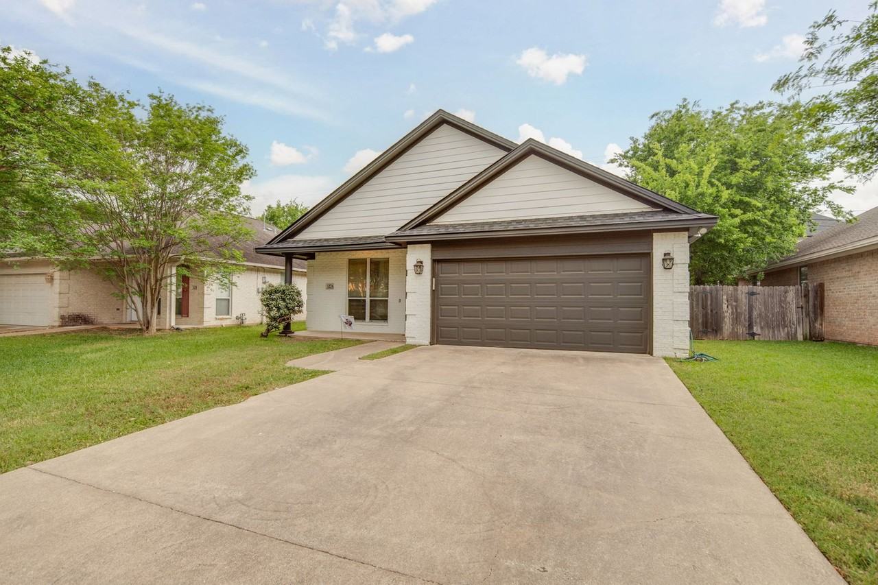 127A Richards St - Photo 3 of 18