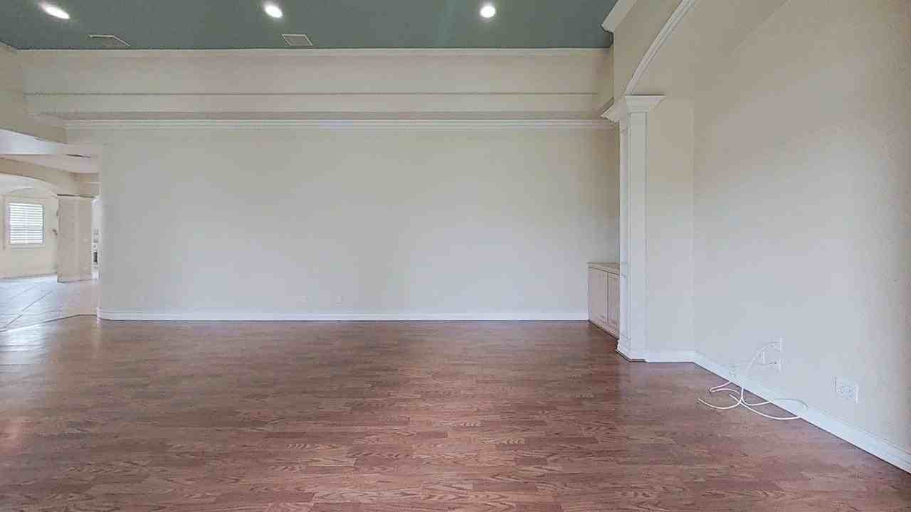 2716 Caroline Way - Photo 7 of 31