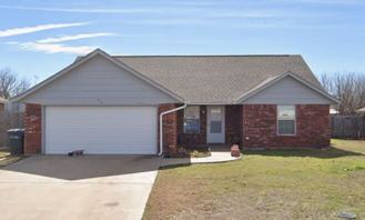 214 E Seminole St - Photo 1 of 1