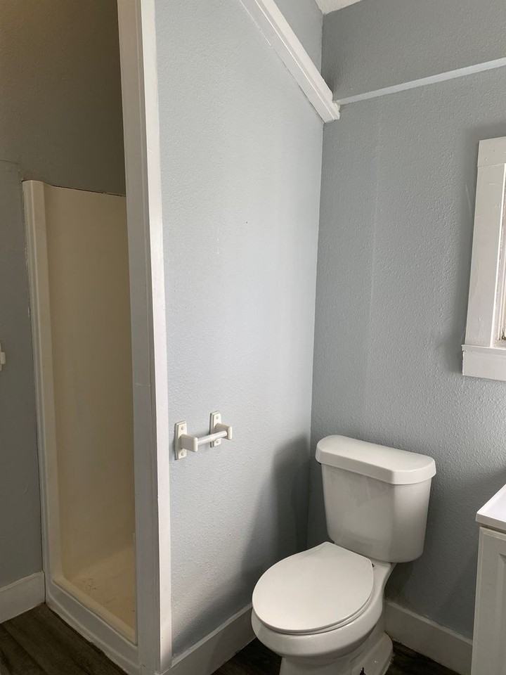 1318 Willow #6 - Photo 7 of 8