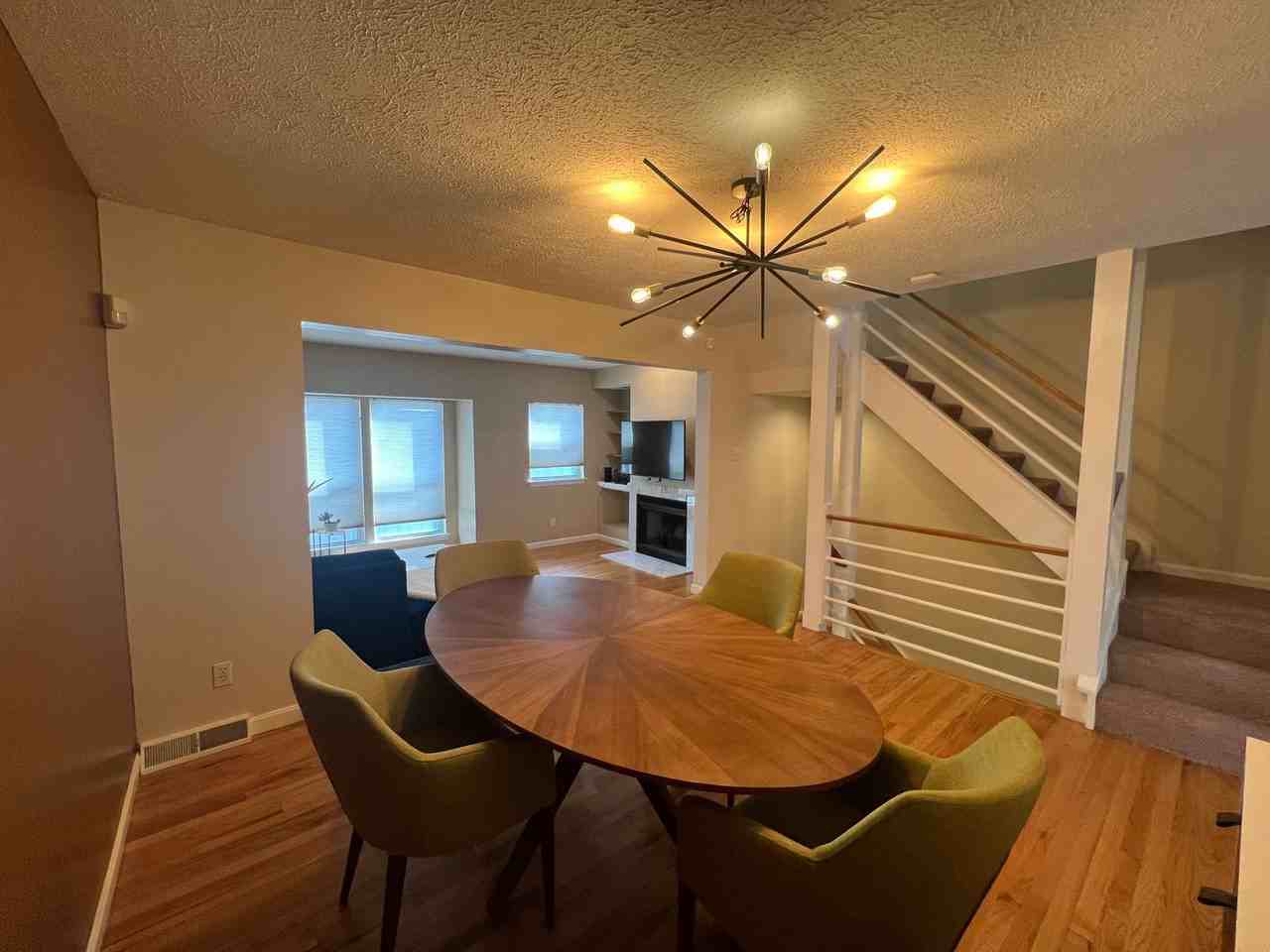 12 Hemingway St - Photo 4 of 44