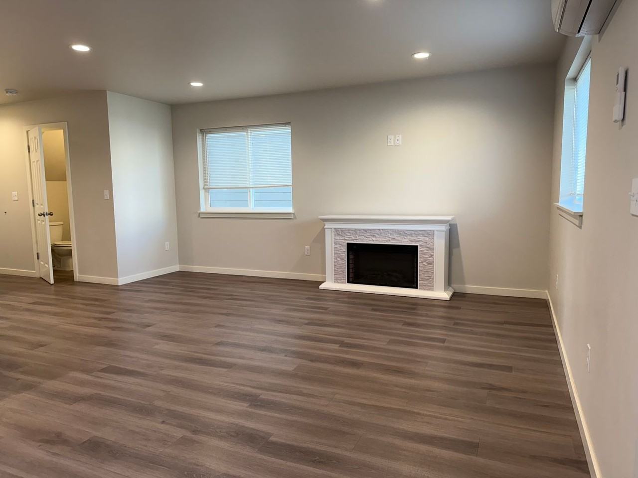 Apple Valley Town Homes - Photo 6 of 43