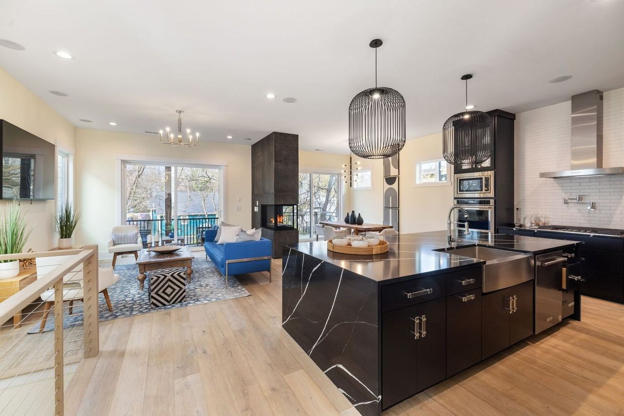 2009 Angier Ave - Photo 7 of 31