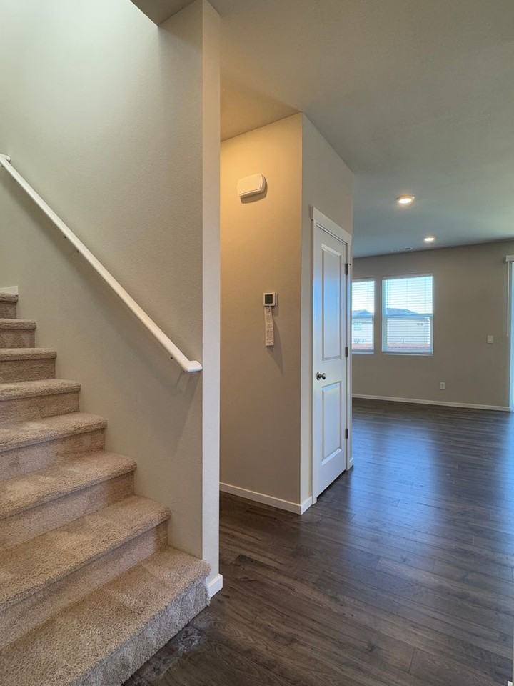 2974 Longhorn Loop - Photo 6 of 34