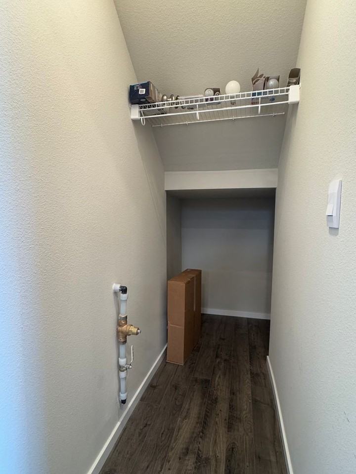 2974 Longhorn Loop - Photo 7 of 34