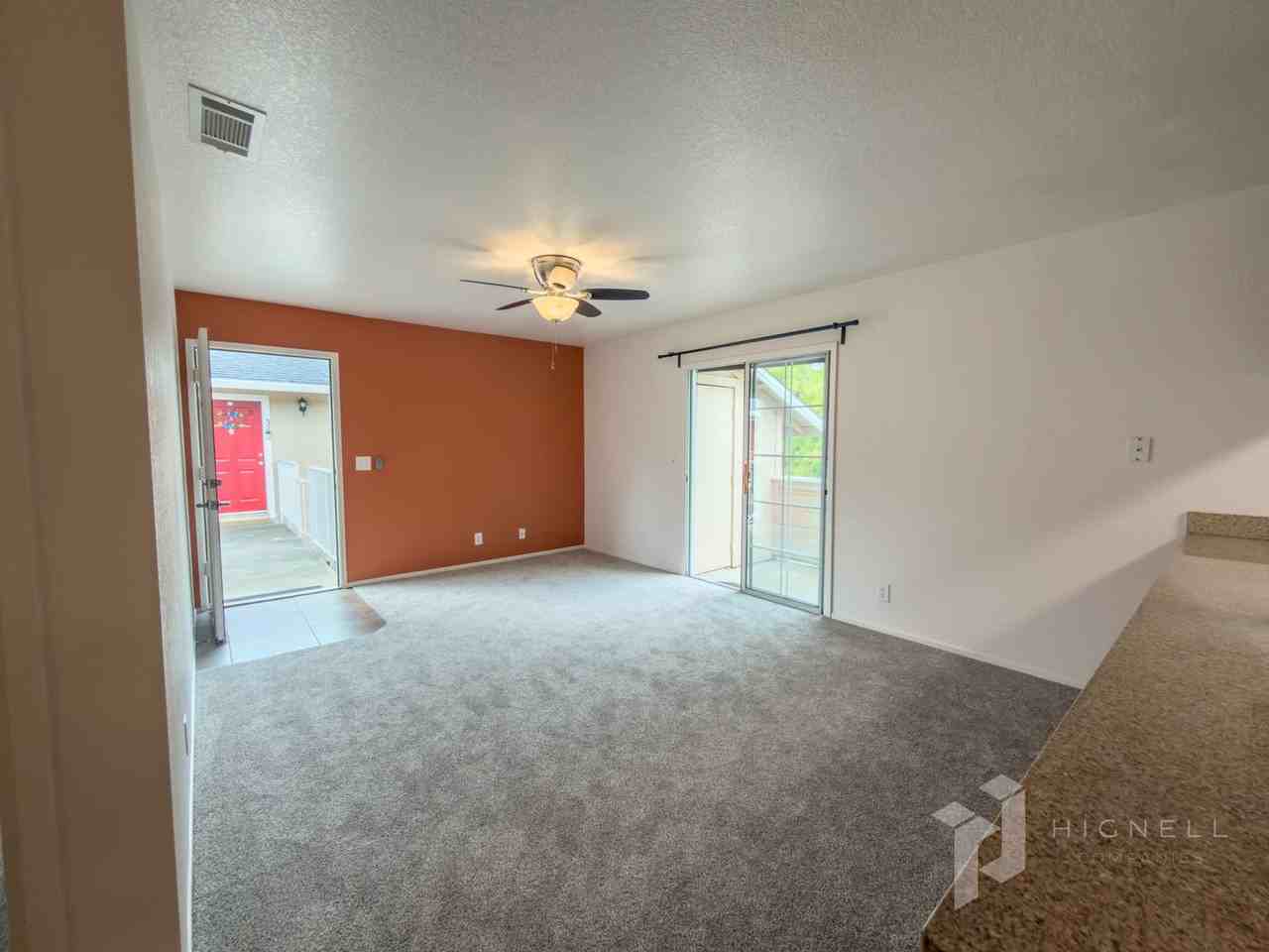 2055 Amanda Way - Photo 4 of 18