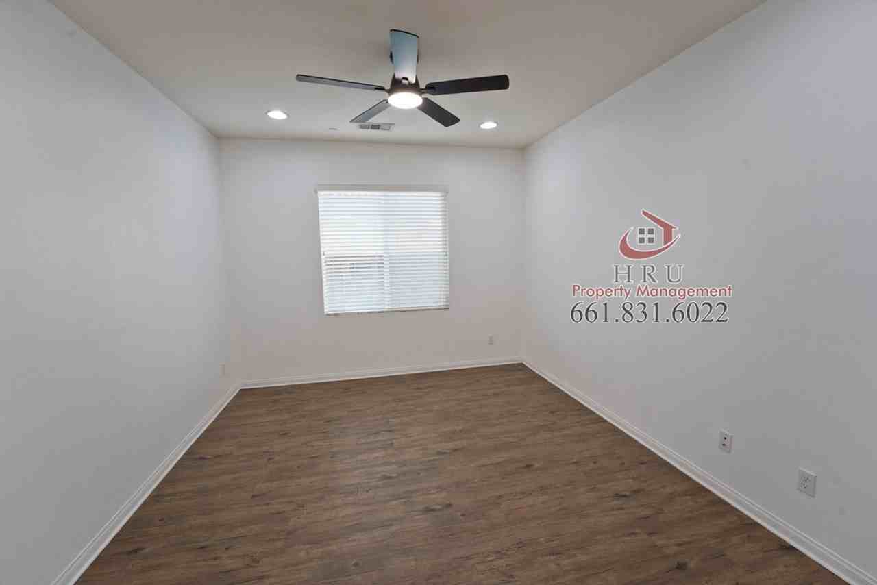 10413 Sirretta Peak Pl - Photo 2 of 27