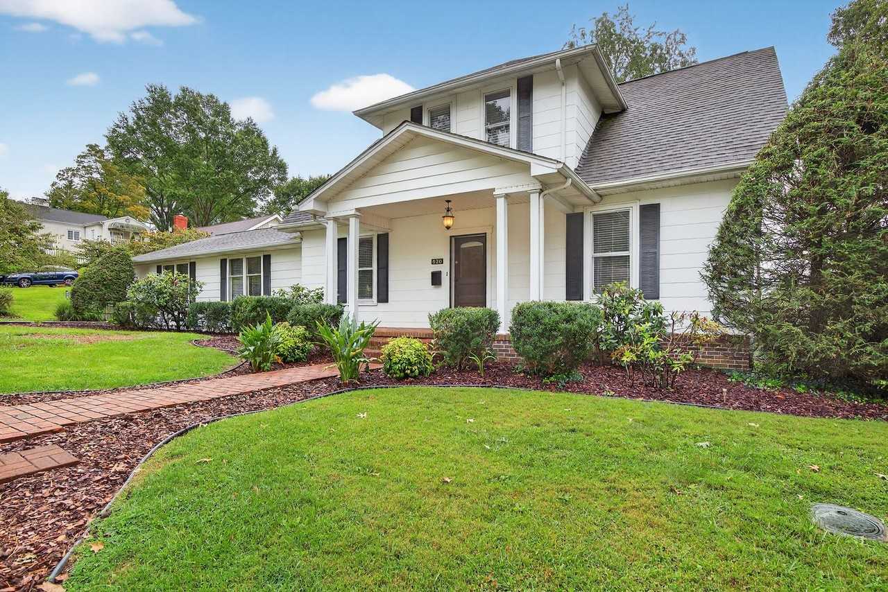 620 Arlington Ave - Photo 3 of 48