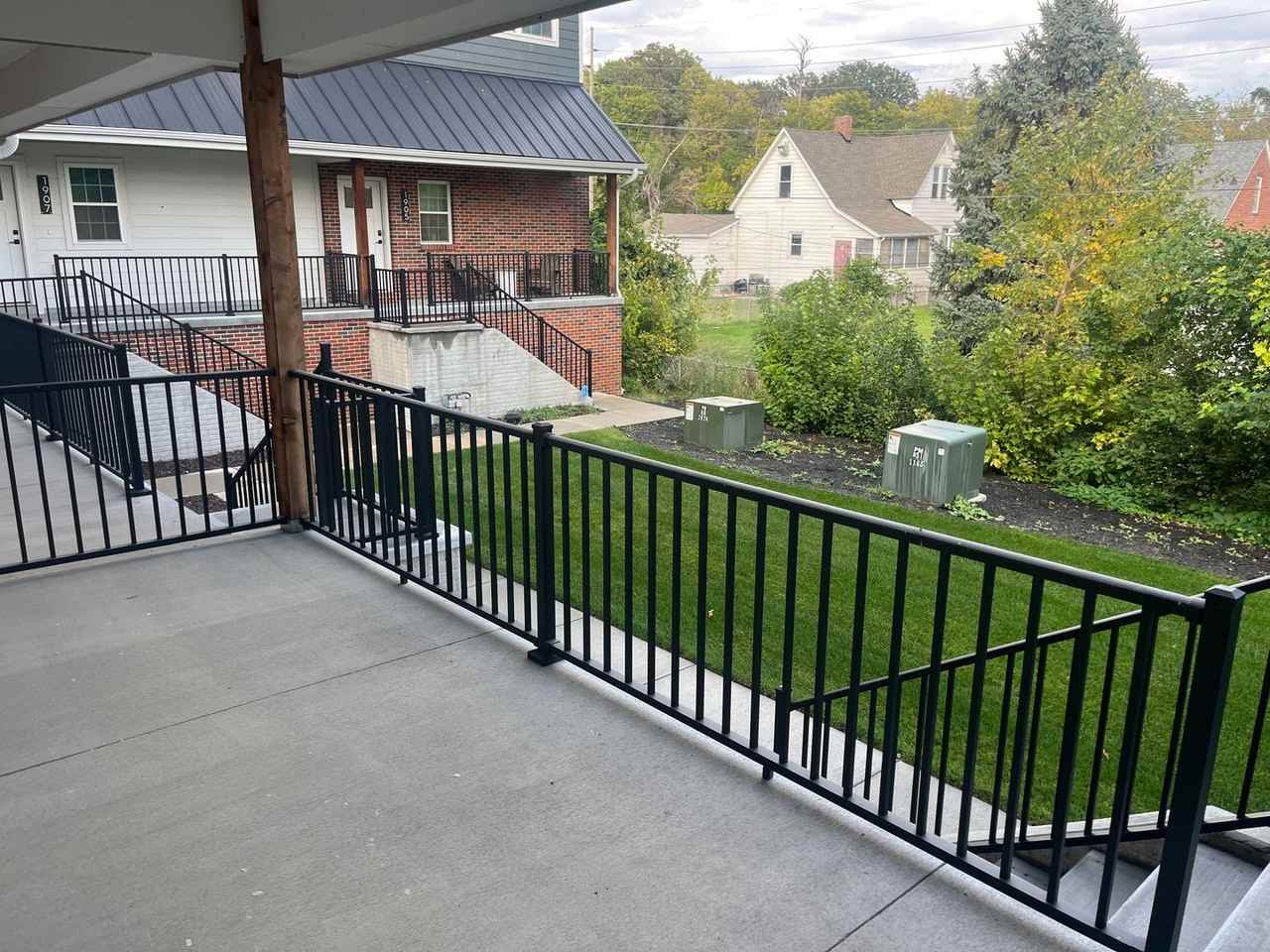 1917 Dahlman Rows Plz - Photo 4 of 42