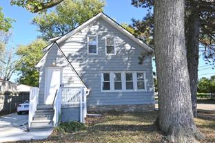 23304 Cayuga Ave #NA - Photo 1 of 1