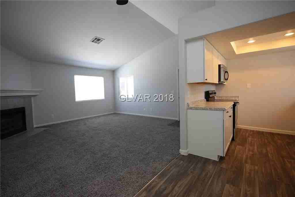 5380 Angler Circle #203 - Photo 2 of 8