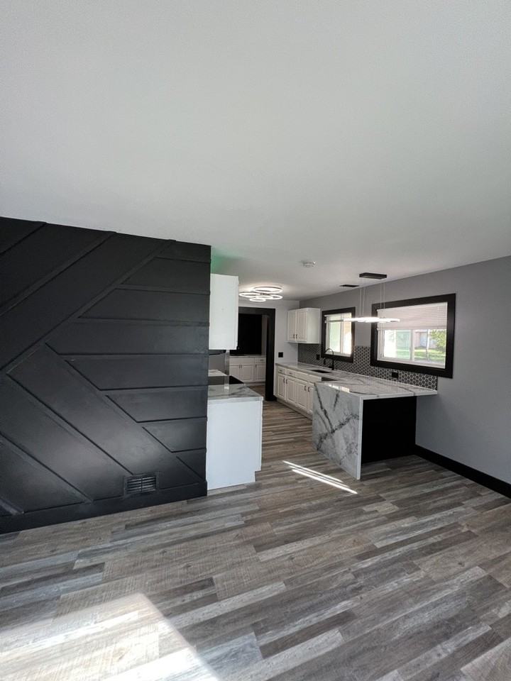 1602 Jay Street - Photo 2 of 21