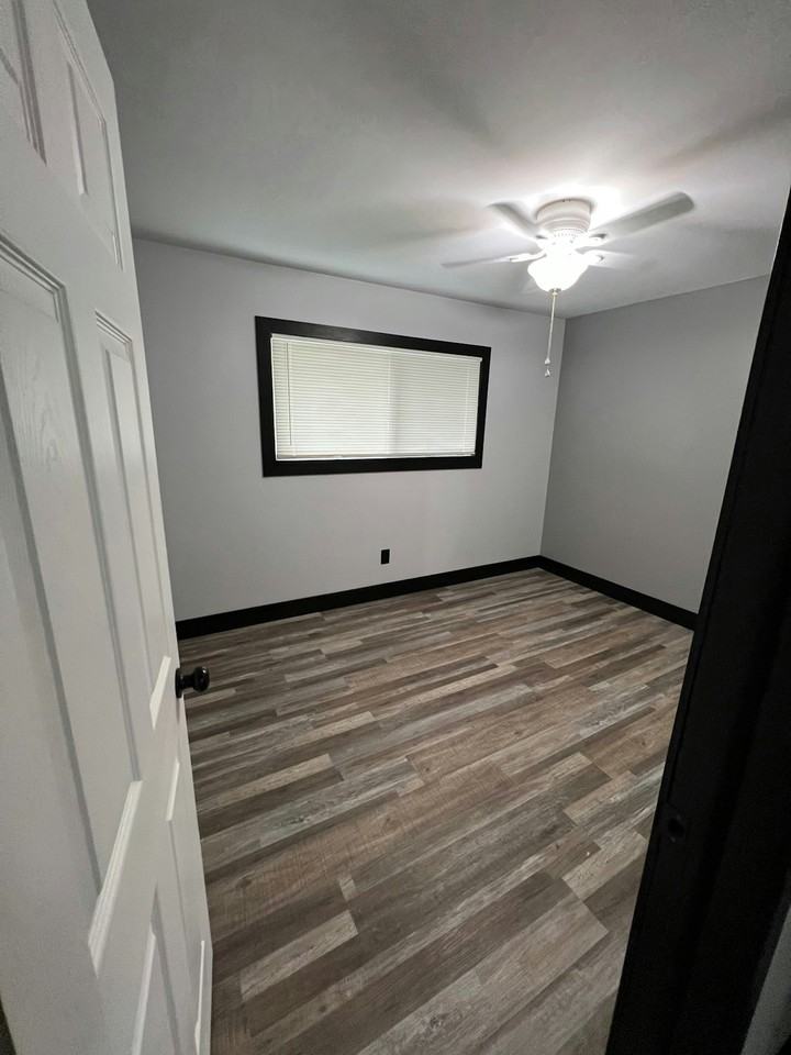 1602 Jay Street - Photo 6 of 21