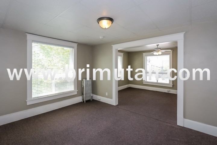 273-275 S. 400 E. - Photo 6 of 14