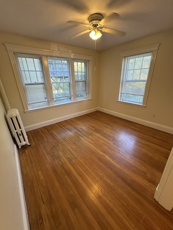 37 Wendell Street - Photo 2 of 16