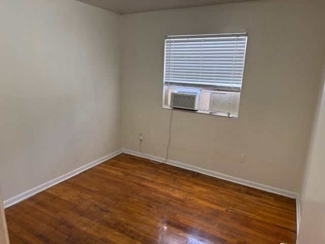 44 Delta Place - Photo 7 of 17