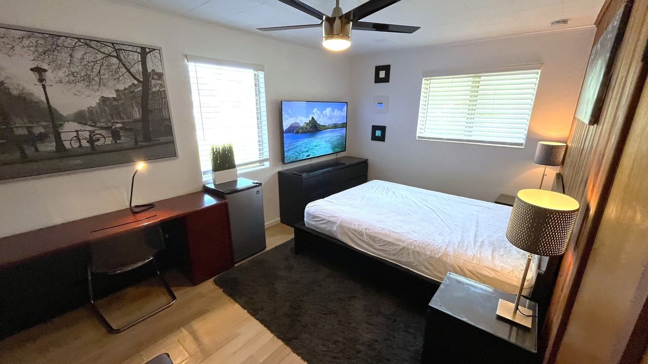 346 Clifton Avenue - Photo 2 of 22