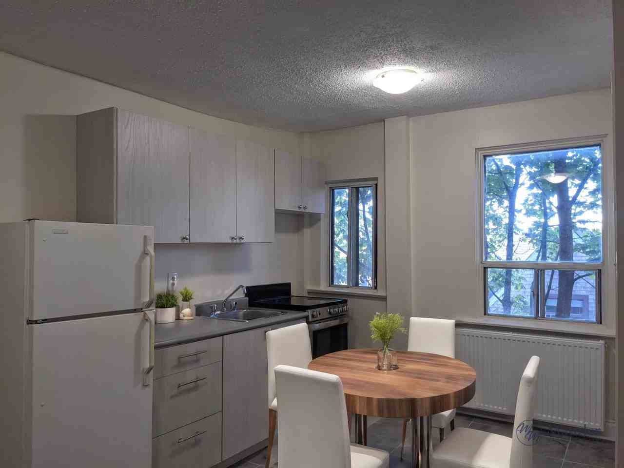 Robina Suites - 22 Robina Avenue - Photo 2 of 6