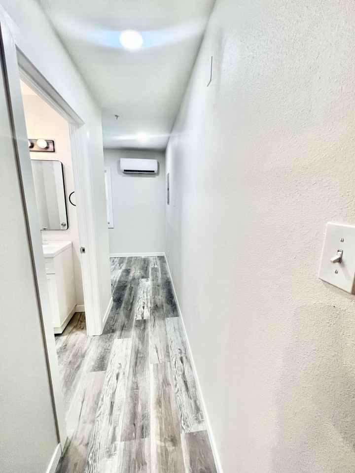 5438 40th Street - Photo 6 of 41