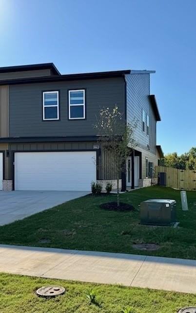 2604  SW Convent  ST Unit #1 #1 - Photo 2 of 19