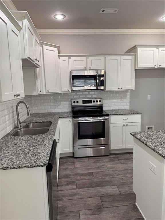 1001 Tulip St - Photo 5 of 38