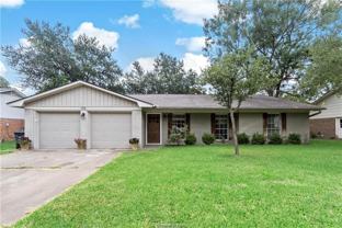 1212 King Arthur Cir - Photo 1 of 1