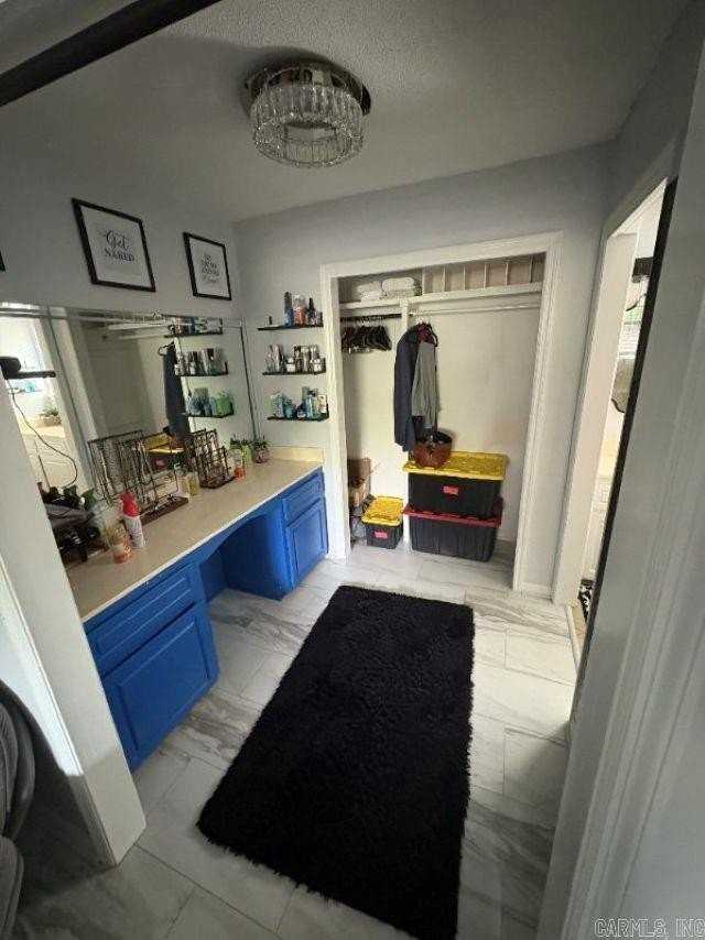 1702 Jennifer Drive - Photo 5 of 16