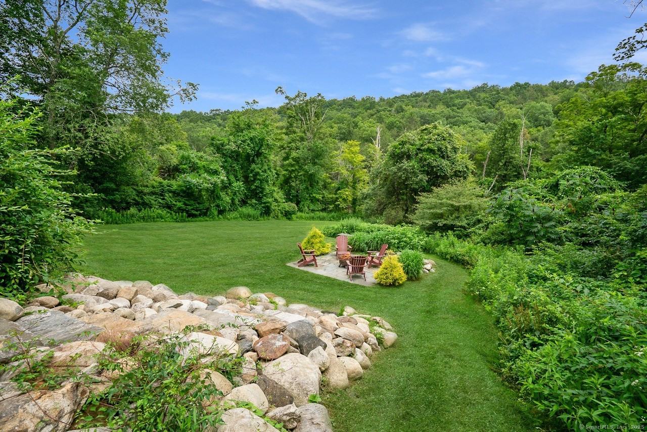 2 Valley Rd - Photo 7 of 32